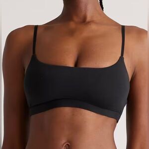 Quince 2 pack Organic cotton bra bralette 
Black medium